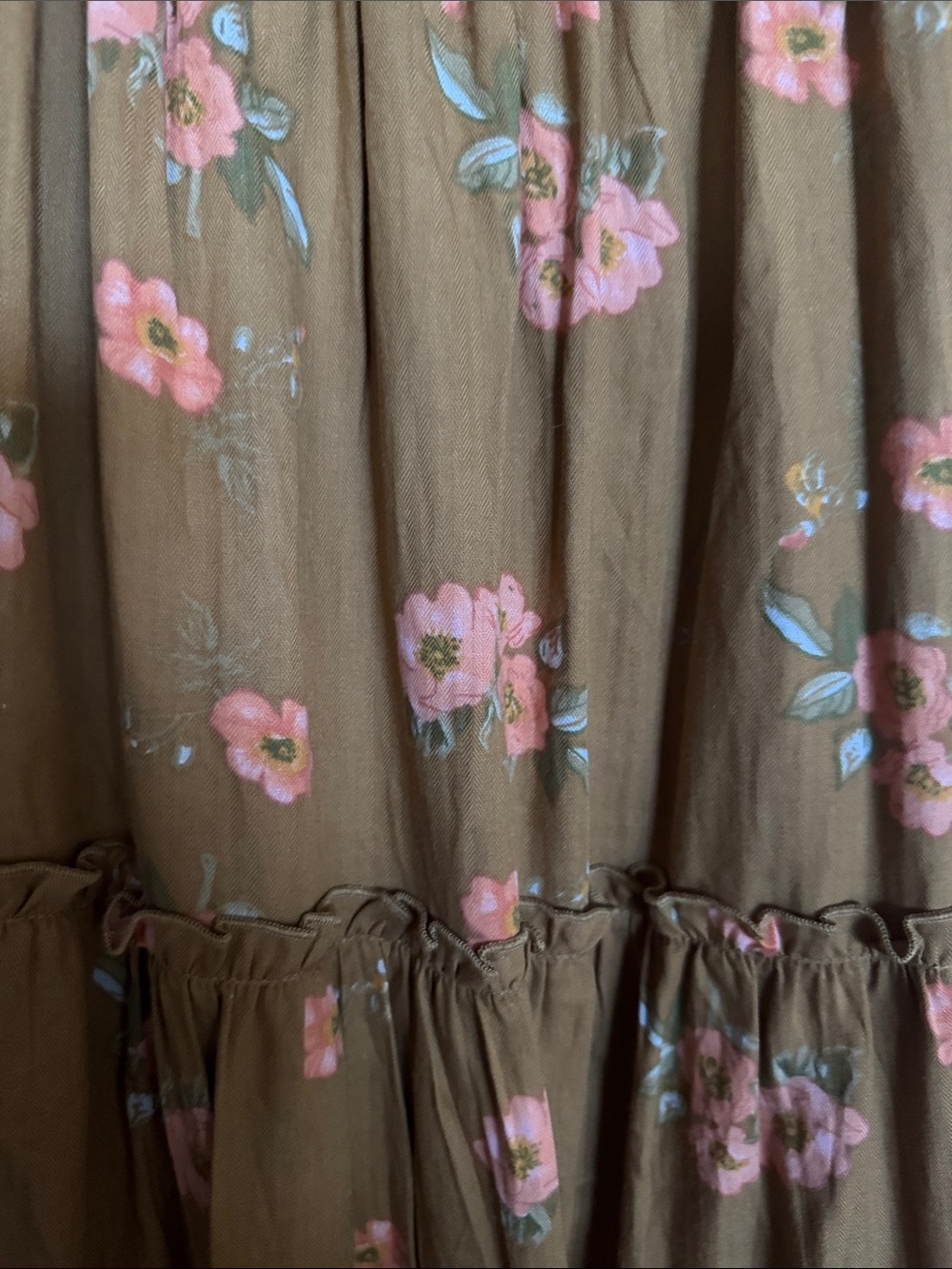 NWT Ivy City Co Madeline Midi Dress in Celeste Floral, size Large - Picture 3 of 8